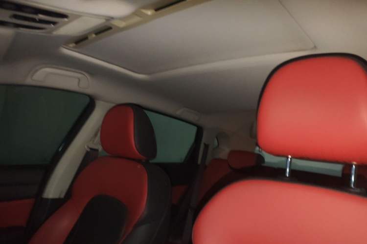 Used Haval H2 2017 Blue Label 1.5T Automatic Two-Wheel Drive Luxury Model Headliner