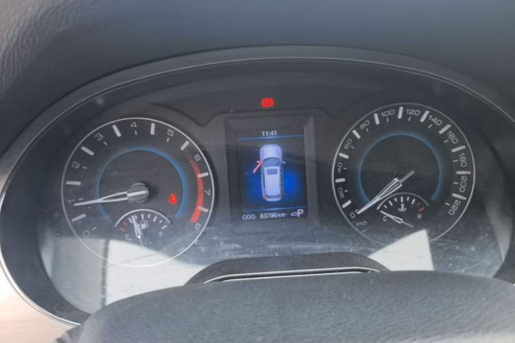 Used Haval H2 2017 Red-Label 1.5T Automatic Two-Wheel Drive Luxury Model Instrument Cluster