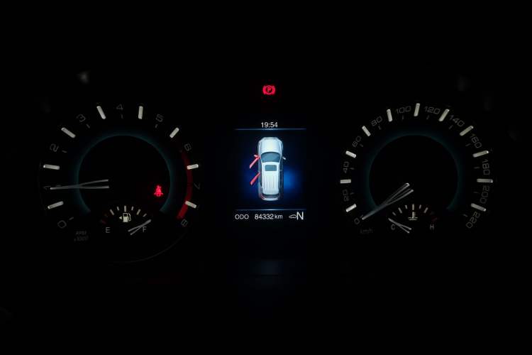 Used Haval H2 2017 Red-Label 1.5T Automatic Two-Wheel Drive Luxury Model Instrument Cluster