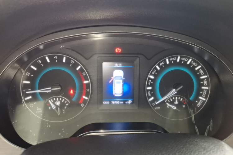 Used Haval H2 2017 Red-Label 1.5T Automatic Two-Wheel Drive Luxury Model Instrument Cluster