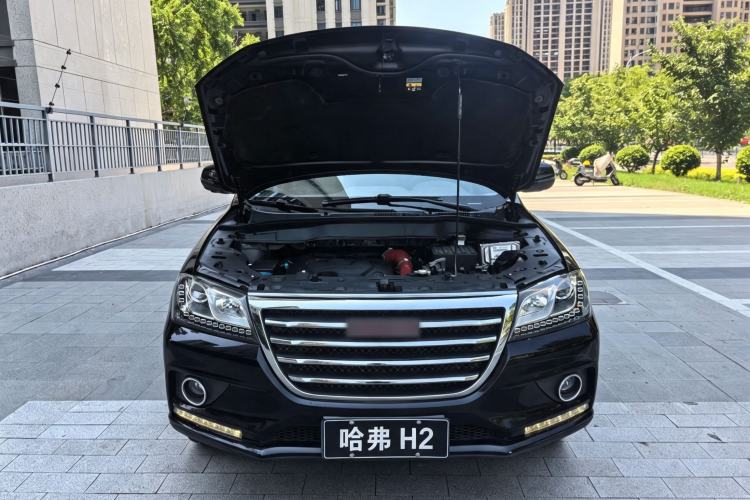 Used Haval H2 2017 Red-Label 1.5T Automatic Two-Wheel Drive Luxury Model Interior 11