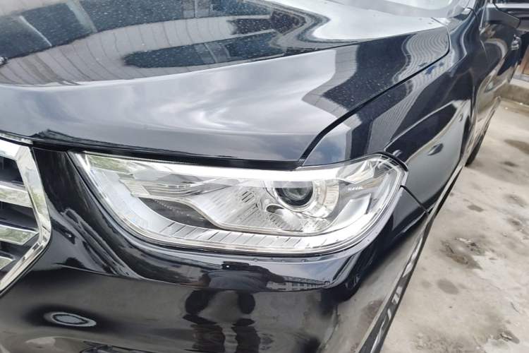 Used Haval H2 2017 Blue Label 1.5T Automatic Two-Wheel Drive Prestige Model Left Front Headlight