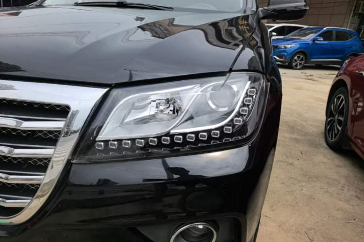 Used Haval H2 2017 Red-Label 1.5T Automatic Two-Wheel Drive Luxury Model Left Front Headlight