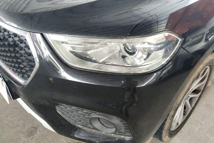 Used Haval H2 2017 Blue Label 1.5T Automatic Two-Wheel Drive Luxury Model Left Front Headlight