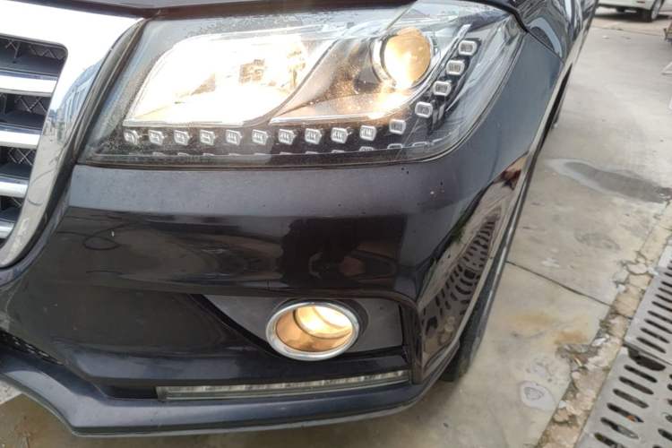 Used Haval H2 2017 Red-Label 1.5T Automatic Two-Wheel Drive Luxury Model Left Front Headlight