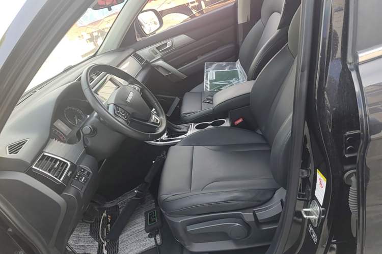 Used Haval H2 2017 Red-Label 1.5T Automatic Two-Wheel Drive Luxury Model Left Front Seat
