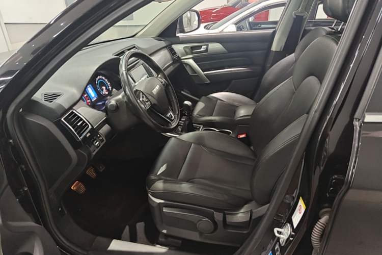 Used Haval H2 2017 Red-Label 1.5T Manual Two-Wheel Drive Luxury Model Left Front Seat