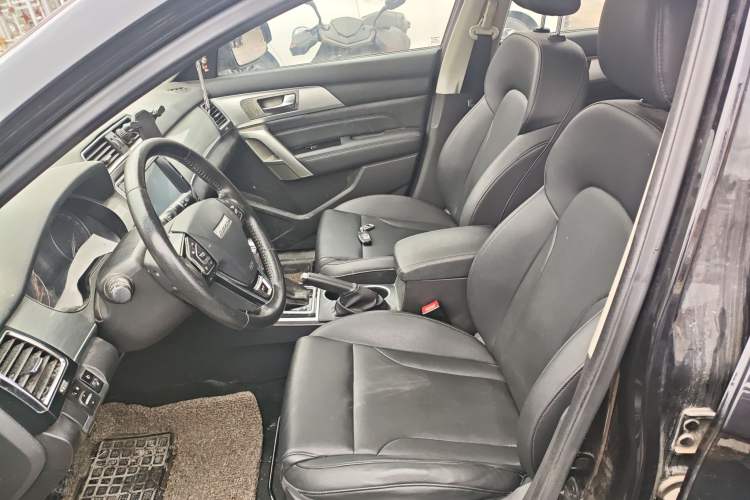 Used Haval H2 2017 Red-Label 1.5T Automatic Two-Wheel Drive Elite Model Left Front Seat