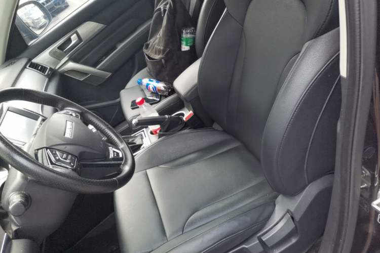 Used Haval H2 2017 Red-Label 1.5T Automatic Two-Wheel Drive Elite Model Left Front Seat