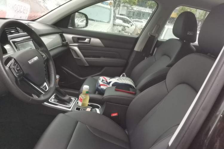 Used Haval H2 2017 Red-Label 1.5T Automatic Two-Wheel Drive Elite Model Left Front Seat