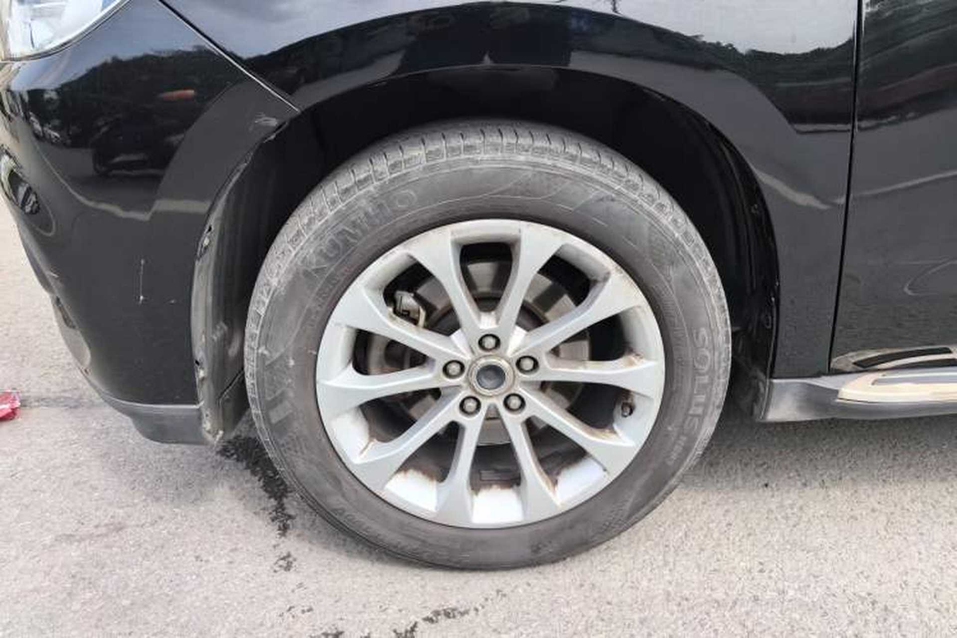Used Haval H2 2017 Blue Label 1.5T Automatic Two-Wheel Drive Luxury Model Left Front Wheel Hub