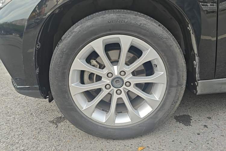 Used Haval H2 2017 Red-Label 1.5T Automatic Two-Wheel Drive Luxury Model Left Front Wheel Hub