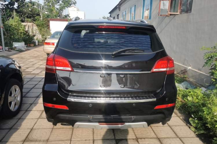Used Haval H2 2017 Red-Label 1.5T Manual Two-Wheel Drive Luxury Model Rear