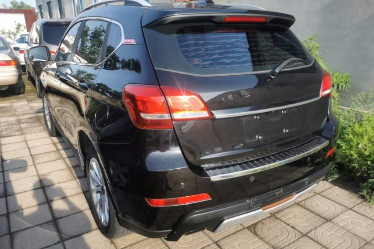 Used Haval H2 2017 Red-Label 1.5T Manual Two-Wheel Drive Luxury Model Rear Left 45 Deg