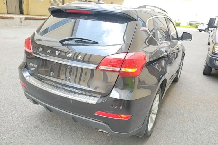Used Haval H2 2017 Red-Label 1.5T Manual Two-Wheel Drive Luxury Model Rear Right 45 Deg