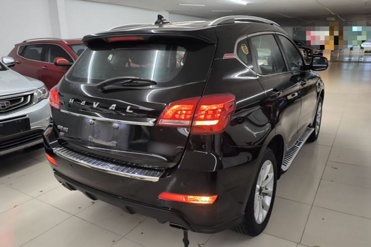 Used Haval H2 2017 Red-Label 1.5T Automatic Two-Wheel Drive Luxury Model Rear Right 45 Deg