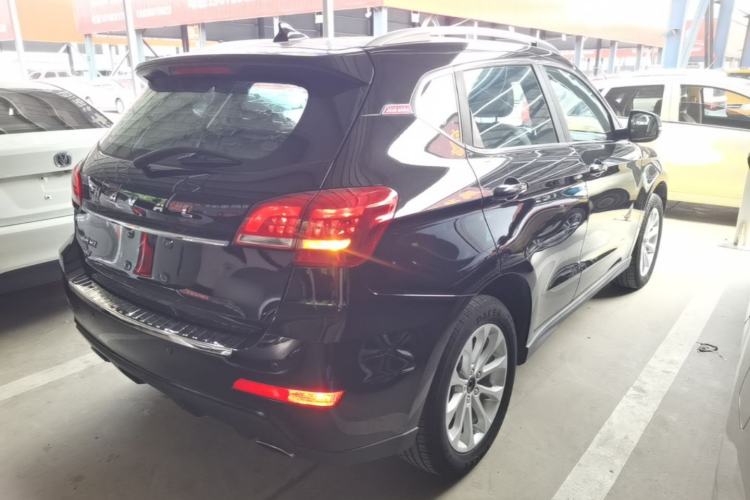 Used Haval H2 2017 Red-Label 1.5T Automatic Two-Wheel Drive Luxury Model Rear Right 45 Deg