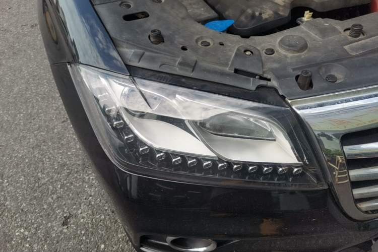 Used Haval H2 2017 Red-Label 1.5T Automatic Two-Wheel Drive Elite Model Right Front Headlight