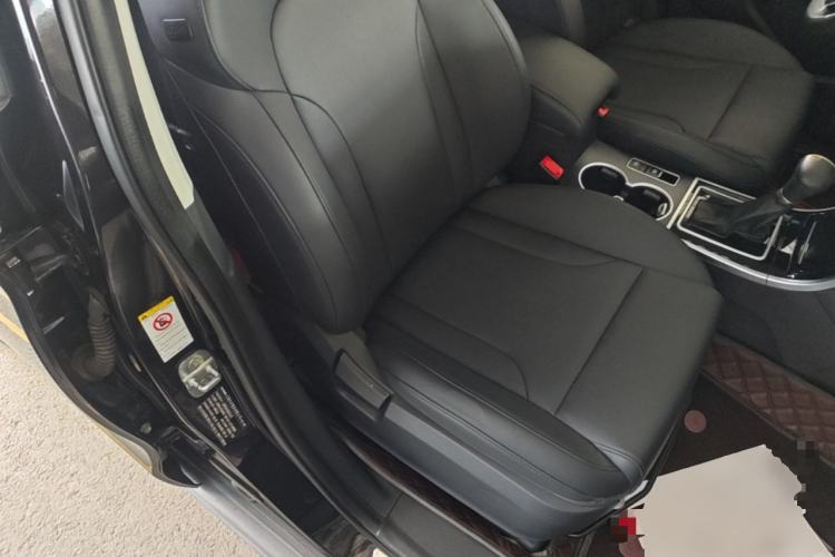 Used Haval H2 2017 Red-Label 1.5T Automatic Two-Wheel Drive Luxury Model Right Front Seat