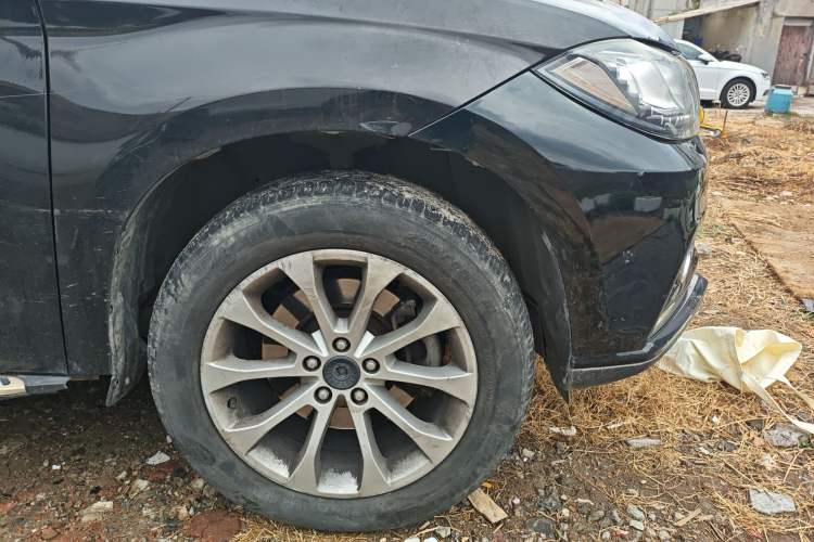 Used Haval H2 2017 Red-Label 1.5T Automatic Two-Wheel Drive Elite Model Right Front Wheel Hub