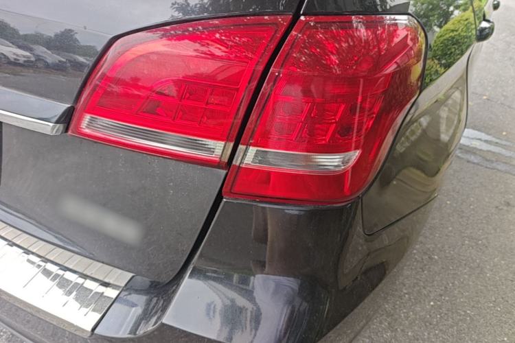 Used Haval H2 2017 Red-Label 1.5T Automatic Two-Wheel Drive Luxury Model Right Rear Taillight