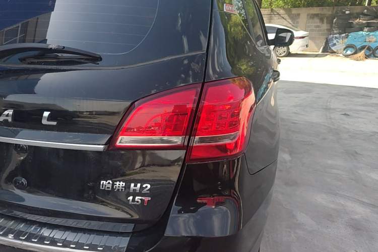 Used Haval H2 2017 Red-Label 1.5T Automatic Two-Wheel Drive Luxury Model Right Rear Taillight