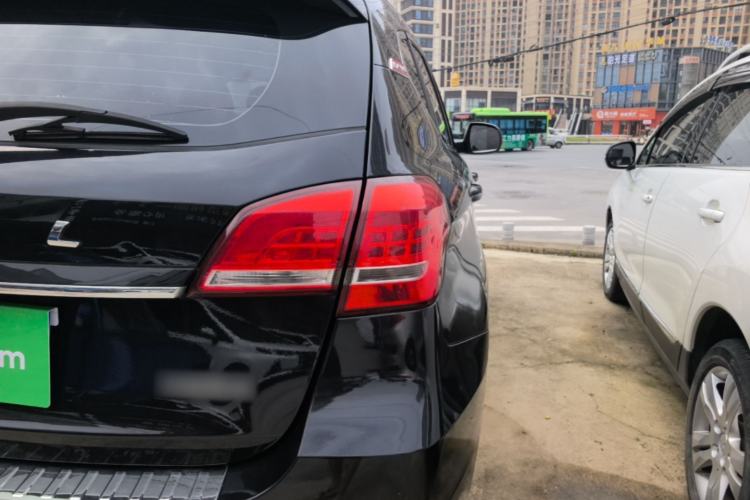 Used Haval H2 2017 Red-Label 1.5T Automatic Two-Wheel Drive Luxury Model Right Rear Taillight