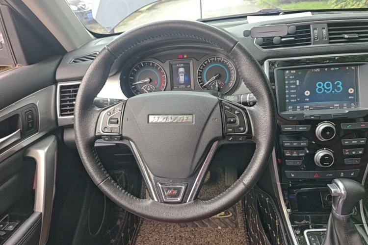 Used Haval H2 2017 Red-Label 1.5T Automatic Two-Wheel Drive Luxury Model Steering Wheel