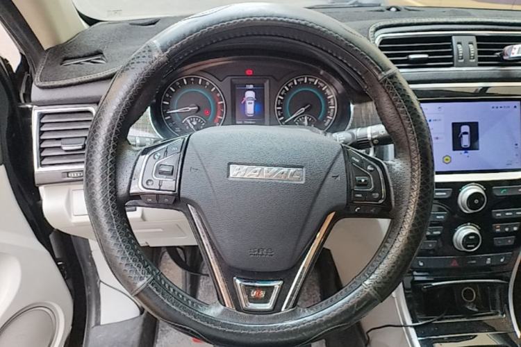 Used Haval H2 2017 Red-Label 1.5T Manual Two-Wheel Drive Luxury Model Steering Wheel