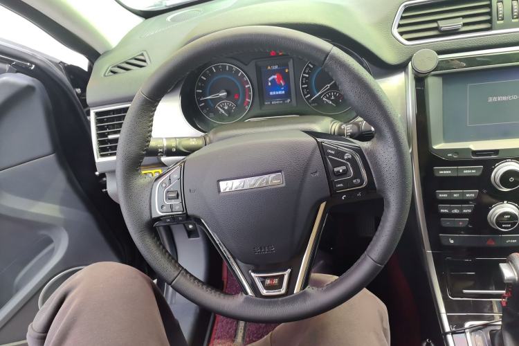 Used Haval H2 2017 Red-Label 1.5T Automatic Two-Wheel Drive Luxury Model Steering Wheel