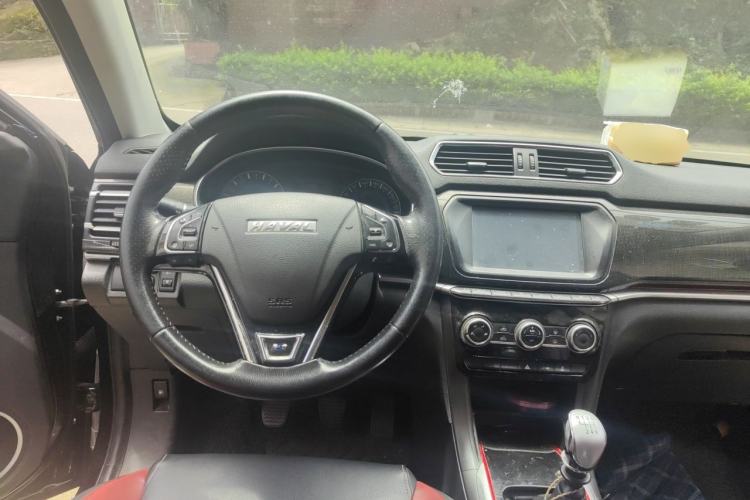 Used Haval H2 2017 Blue Label 1.5T Manual Two-Wheel Drive Luxury Model Steering Wheel