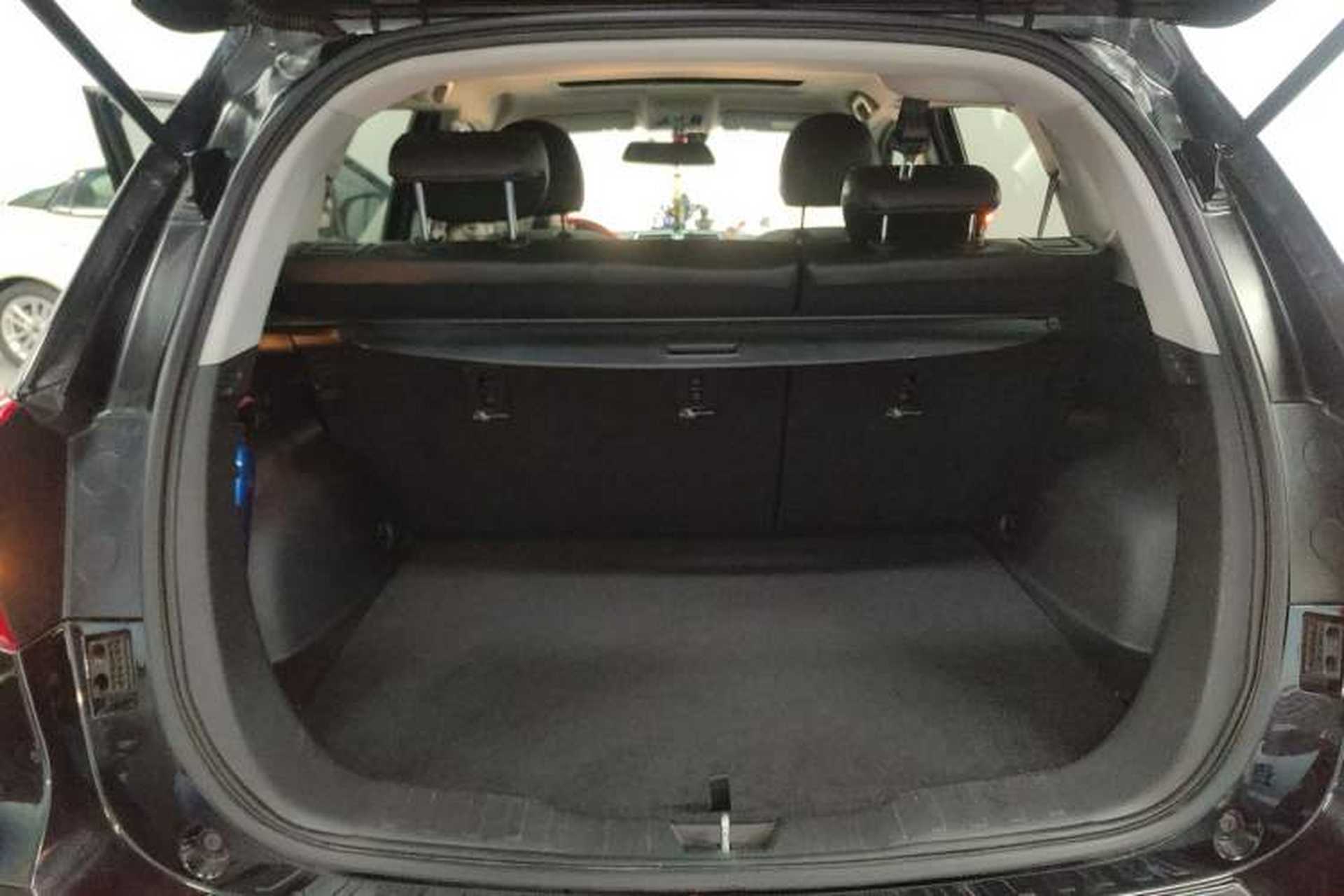 Used Haval H2 2017 Red-Label 1.5T Automatic Two-Wheel Drive Luxury Model Trunk