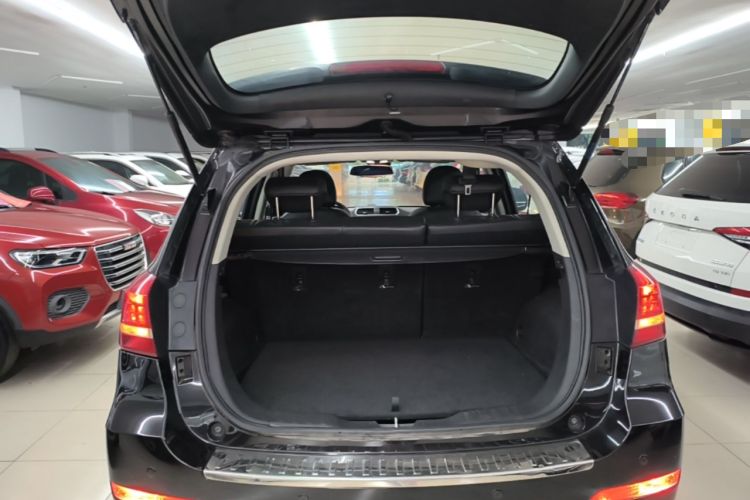 Used Haval H2 2017 Red-Label 1.5T Automatic Two-Wheel Drive Luxury Model Trunk