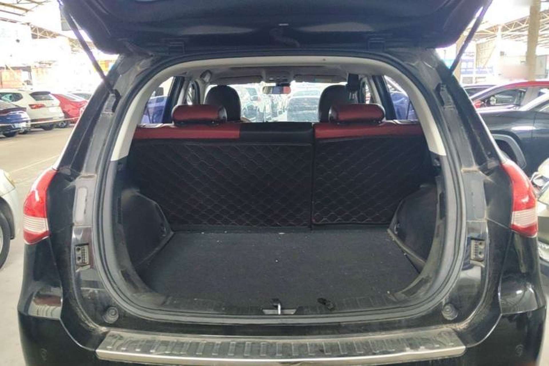 Used Haval H2 2017 Blue Label 1.5T Automatic Two-Wheel Drive Luxury Model Trunk