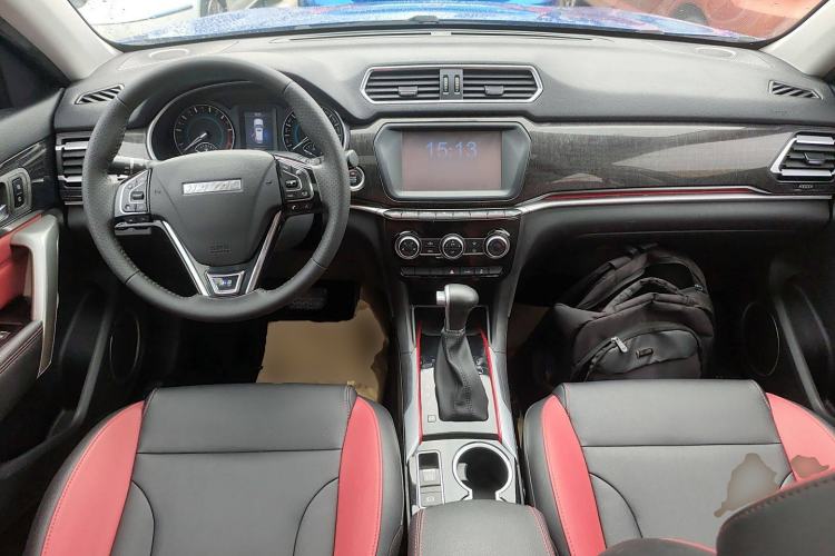 Used Haval H2 2017 Blue Label 1.5T Automatic Two-Wheel Drive Luxury Model Center Console
