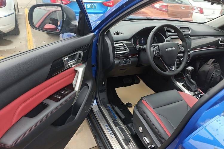 Used Haval H2 2017 Blue Label 1.5T Automatic Two-Wheel Drive Luxury Model Driver Seat