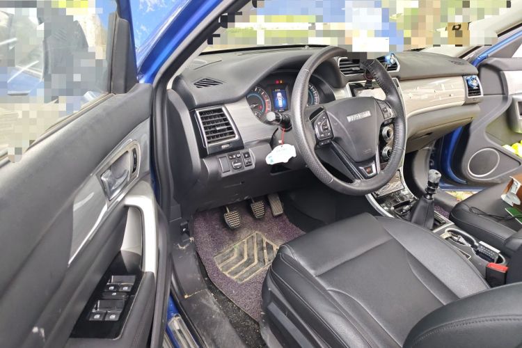 Used Haval H2 2017 Red-Label 1.5T Manual Two-Wheel Drive Luxury Model Driver Seat