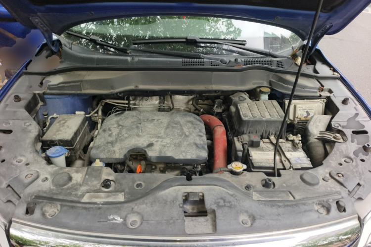 Used Haval H2 2017 Red-Label 1.5T Manual Two-Wheel-Drive Elite Model Engine Bay