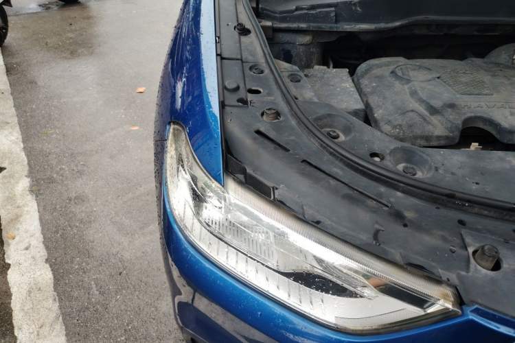Used Haval H2 2017 Blue Label 1.5T Automatic Two-Wheel Drive Luxury Model Engine Bay Right