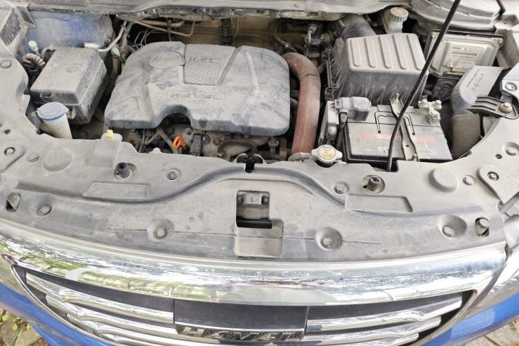 Used Haval H2 2017 Red-Label 1.5T Manual Two-Wheel Drive Luxury Model Engine Bay