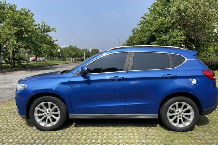 Used Haval H2 2017 Blue Label 1.5T Manual Two-Wheel Drive Elite Model Exterior 10