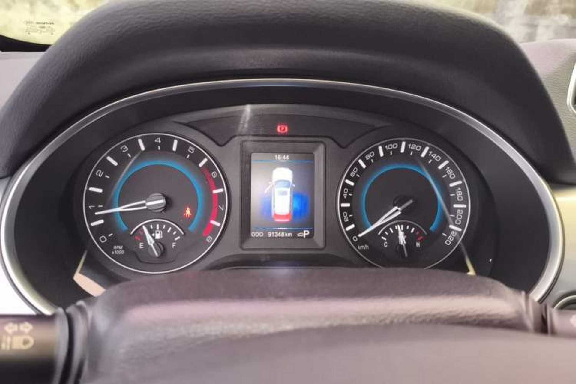 Used Haval H2 2017 Blue Label 1.5T Automatic Two-Wheel Drive Luxury Model Instrument Cluster