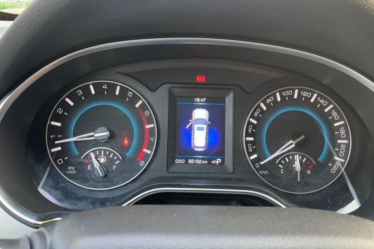 Used Haval H2 2017 Blue Label 1.5T Automatic Two-Wheel Drive Elite Model Instrument Cluster