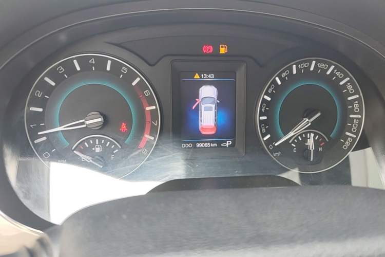 Used Haval H2 2017 Red-Label 1.5T Automatic Two-Wheel Drive Luxury Model Instrument Cluster