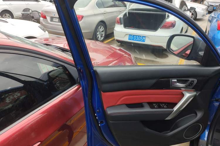 Used Haval H2 2017 Blue Label 1.5T Automatic Two-Wheel Drive Luxury Model Left Front Door Interior