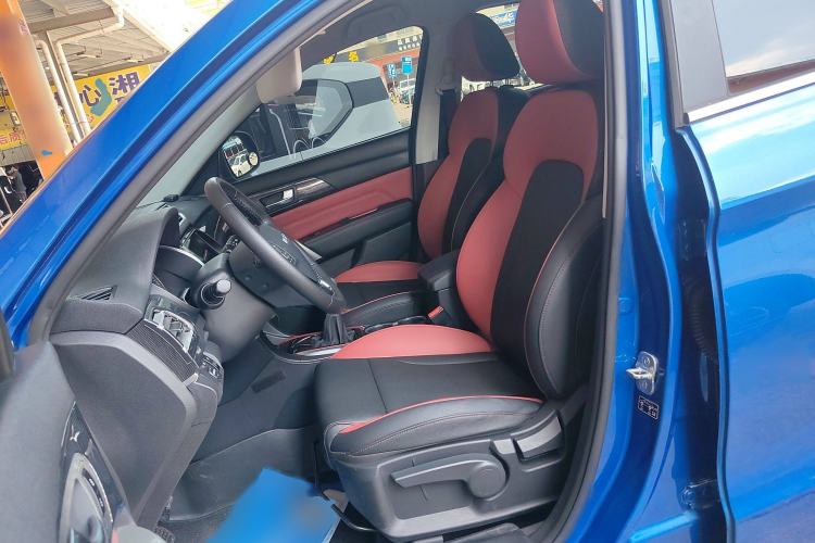Used Haval H2 2017 Blue Label 1.5T Manual Two-Wheel Drive Elite Model Left Front Seat