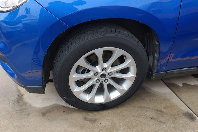 Used Haval H2 2017 Blue Label 1.5T Automatic Two-Wheel Drive Luxury Model Left Front Wheel Hub