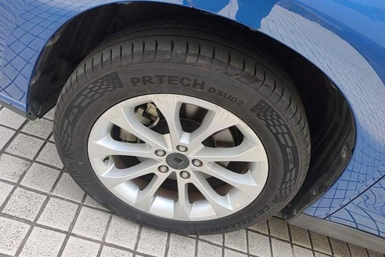 Used Haval H2 2017 Red-Label 1.5T Automatic Two-Wheel Drive Luxury Model Left Front Wheel Hub