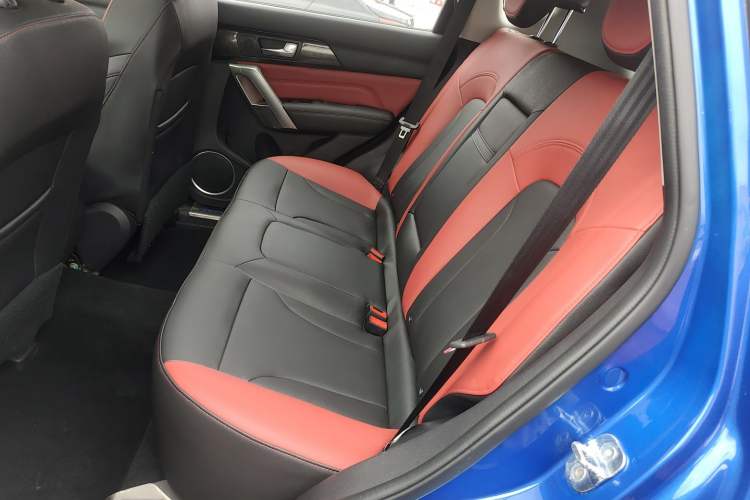 Used Haval H2 2017 Blue Label 1.5T Automatic Two-Wheel Drive Luxury Model Left Rear Seat