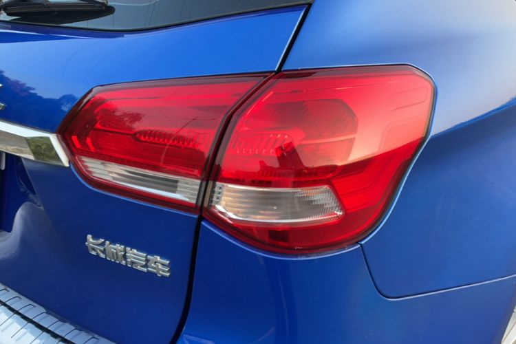 Used Haval H2 2017 Blue Label 1.5T Automatic Two-Wheel Drive Elite Model Right Rear Taillight